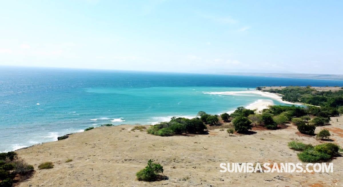 North Sumba Cliff Beachfront | 7ha Freehold Coastal Land in Indonesia