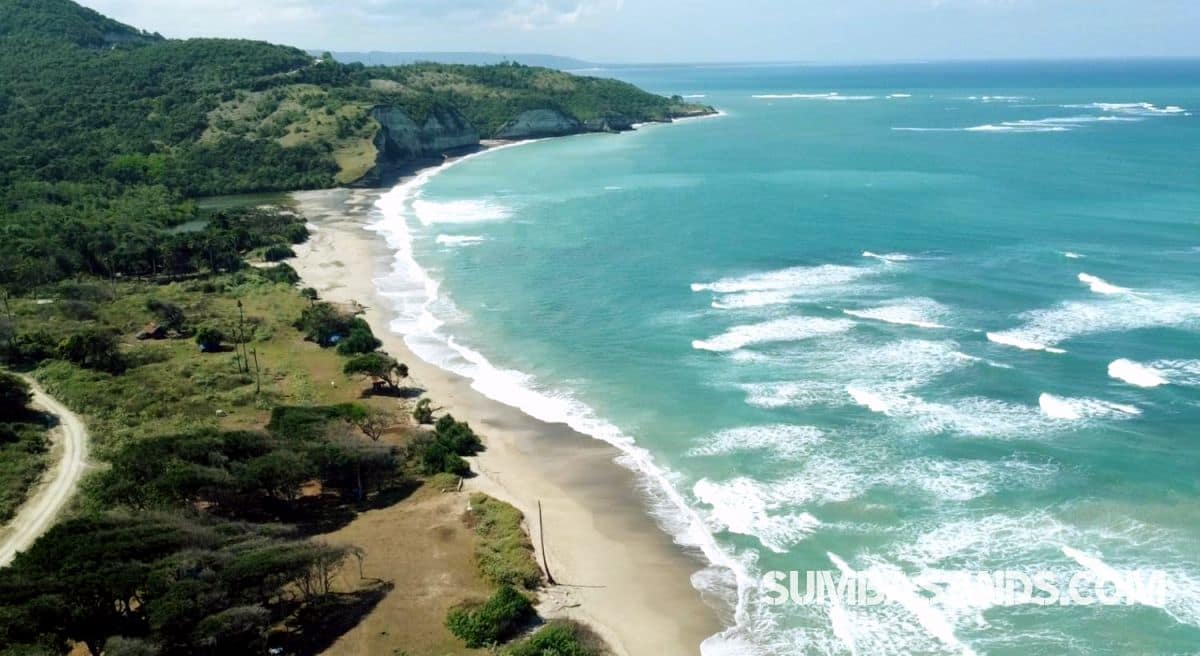Southeast Sumba Surf Plots – 4 Beachfront Parcels for Sale